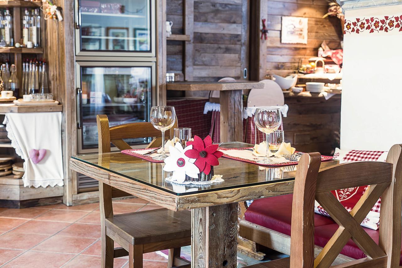 Le Thovex Bed and Breakfast La Thuile Eksteriør billede